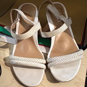 Vionic White Wedge Sandals Emmy lzrd